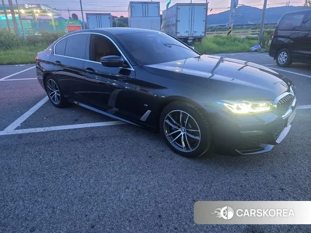 BMW 5 Series (G30) 2020 Синий из Кореи