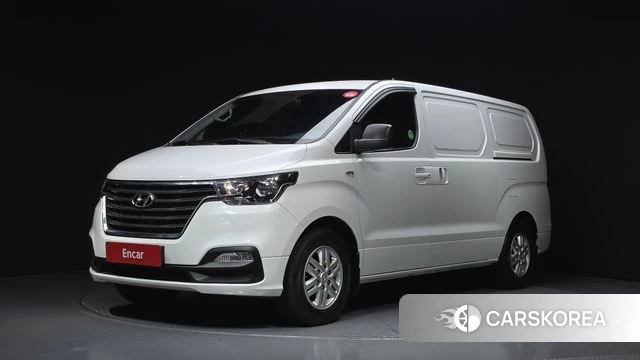 Hyundai The New Grand Starex 2018 Белый из Кореи