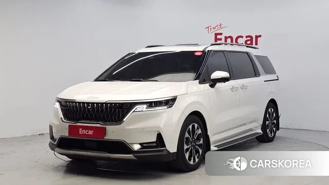 Kia Carnival 4th generation 2023 Белый из Кореи