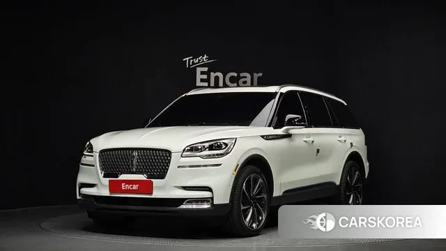 Lincoln Aviator 2nd generation 2023 Белый из Кореи