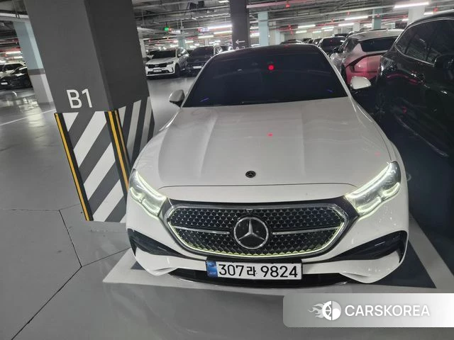 Mercedes-Benz E-Class W214 2026 Белый из Кореи
