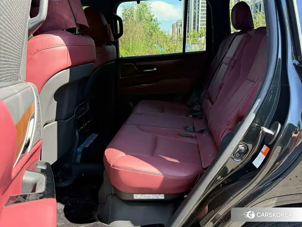 Lexus LX 2025 Черный из Китая