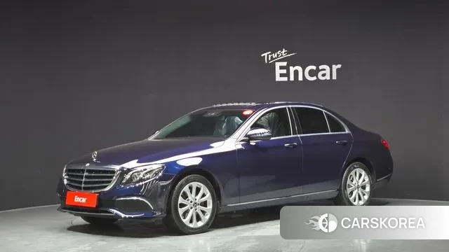 Mercedes-Benz E-Class W213 2019 Синий из Кореи