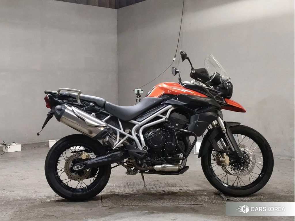 Проданный Triumph TIGER 800XC 2011 из Японии, фото 2