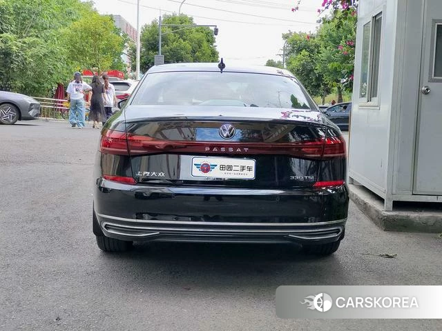 Volkswagen Passat 2022 Черный из Китая