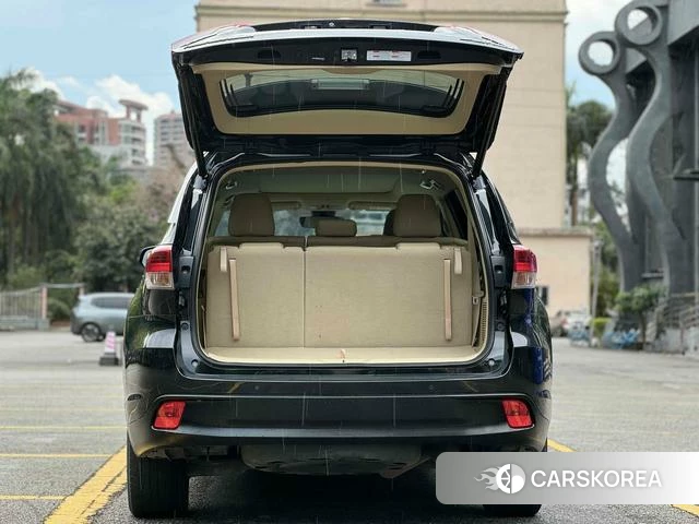 Toyota Highlander 2021 Черный из Китая