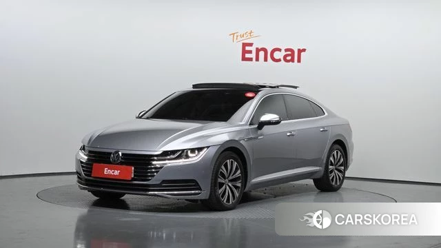Volkswagen Arteon 2019 Серебристо-серый из Кореи