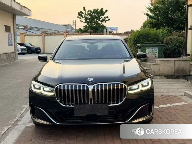BMW 7 series 2021 Черный из Китая