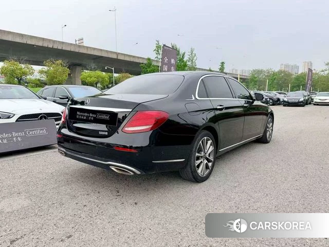Mercedes-Benz E-class 2019 Черный из Китая