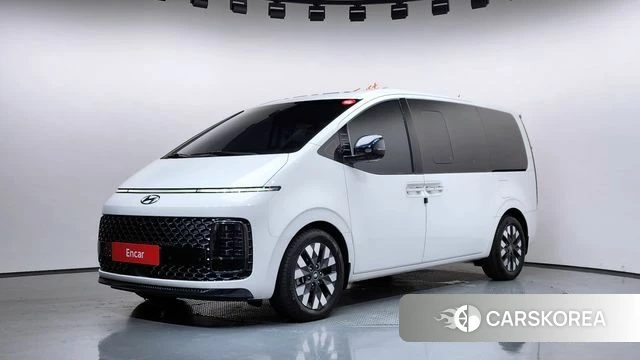 Hyundai Staria 2022 Белый из Кореи