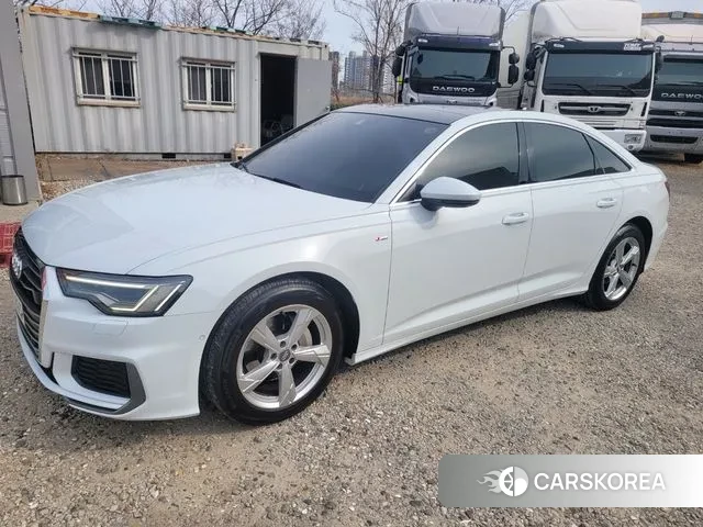 Audi A6 (C8) 2020 Белый из Кореи