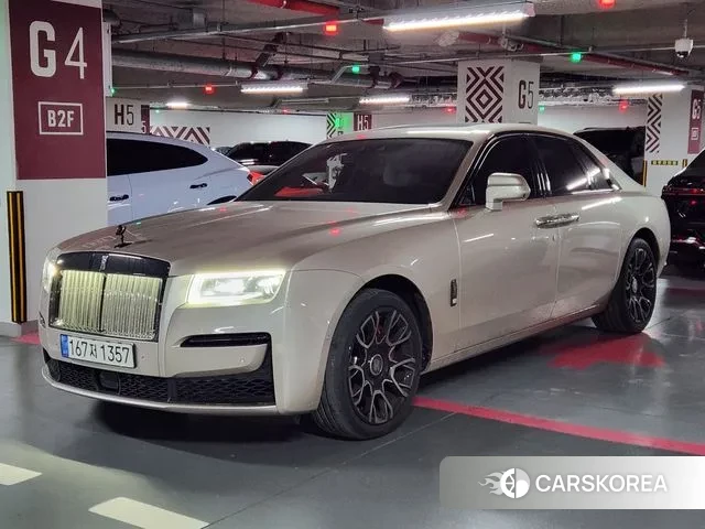 Rolls-Royce Ghost 2nd Generation 2022 Песочный из Кореи