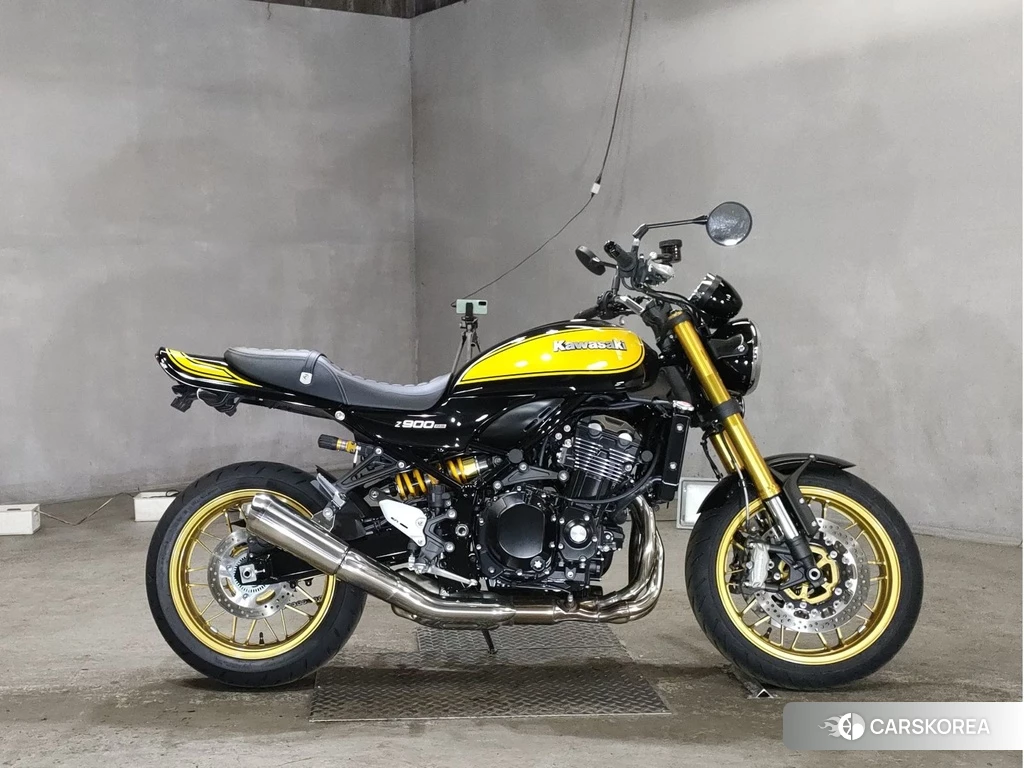 Проданный Kawasaki Z900RS SE 2023 из Японии