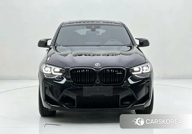 BMW X4 M 2022 Черный из Китая