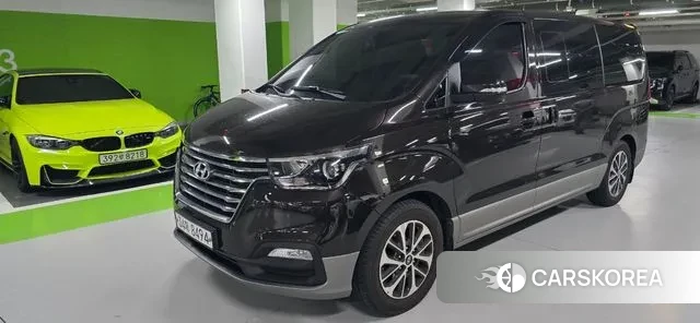 Hyundai The New Grand Starex 2018 Коричневый из Кореи