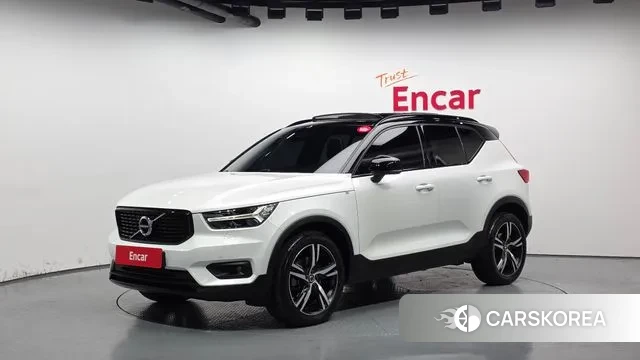 Volvo XC40 2020 Белый из Кореи