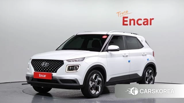 Hyundai Venue 2023 Белый из Кореи