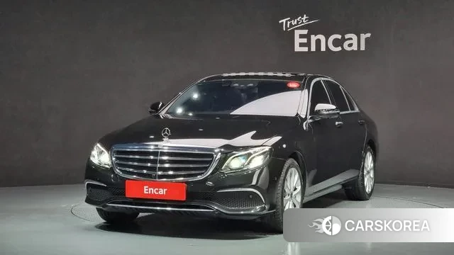 Mercedes-Benz E-Class W213 2018 Черный из Кореи