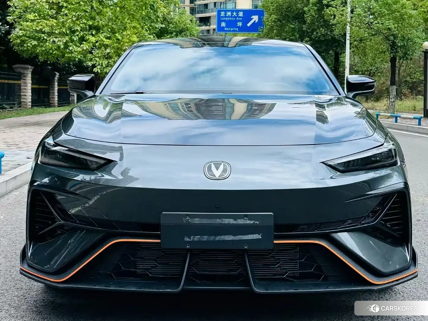 Chang'an UNI-V 2026 Silver/gray из Китая