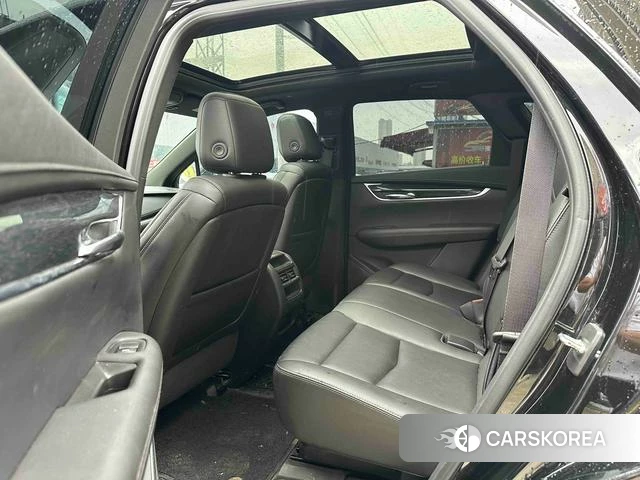 Cadillac XT5 2022 Черный из Китая