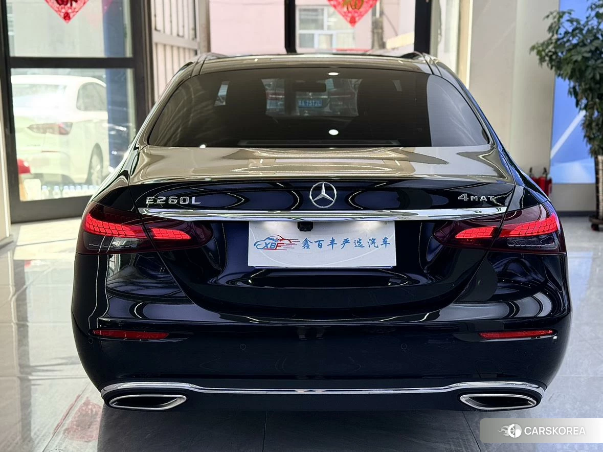 Mercedes-Benz E-Class 2021 Черный из Китая