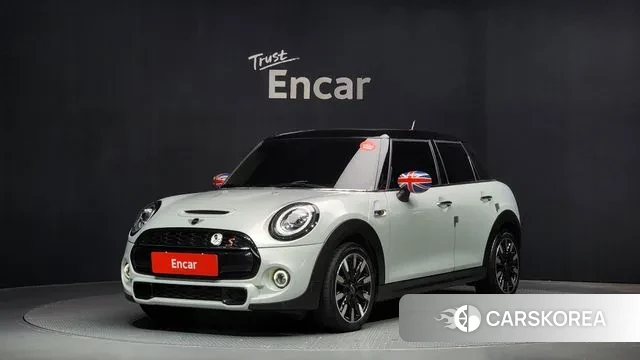 Mini Cooper S 2020 Серебряный из Кореи