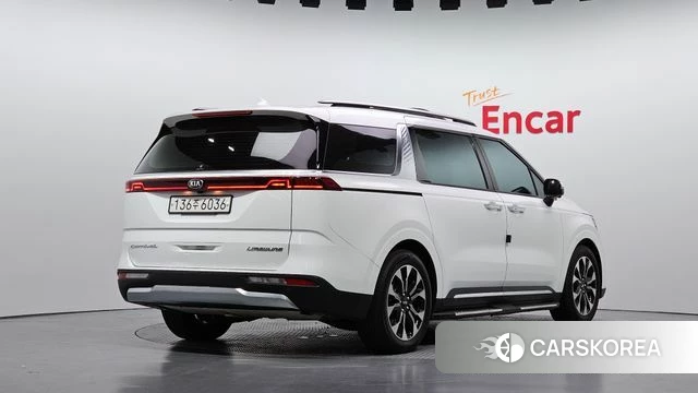Kia Carnival 4th generation 2021 Белый из Кореи