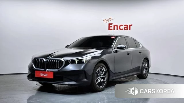 BMW 5 Series (G60) 2025 Серый из Кореи