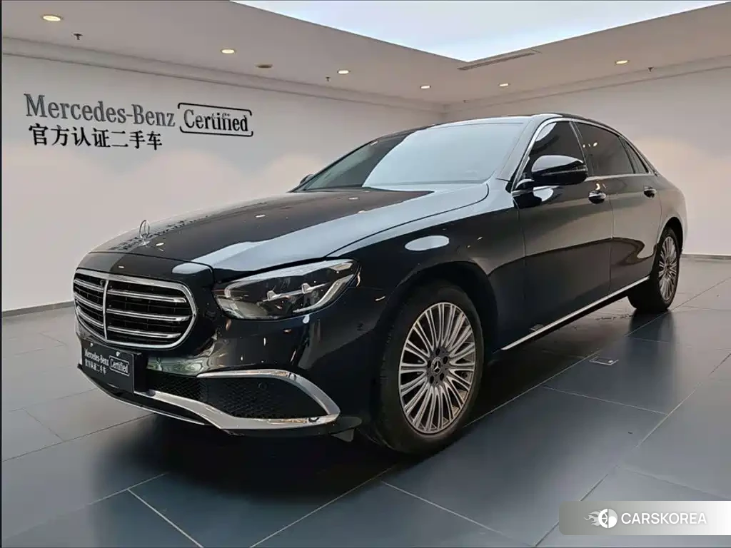 Mercedes-Benz E-Class 2023 Черный из Китая