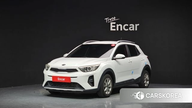 Kia Stonic 2018 Белый из Кореи