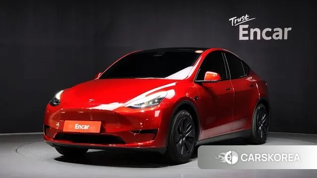 Tesla Model Y 2024 Красный из Кореи