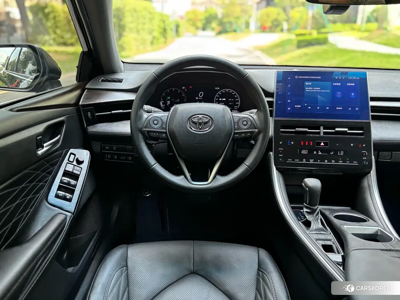 Toyota Avalon 2023 Черный из Китая