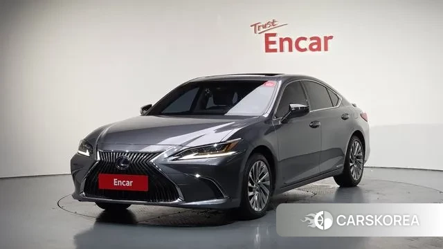 Lexus ES300h 7th generation 2021 Серый из Кореи