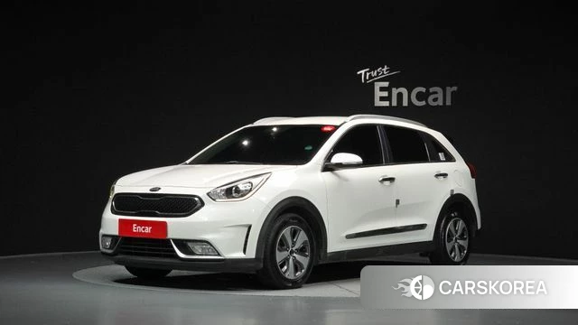 Kia Niro 2018 Белый из Кореи