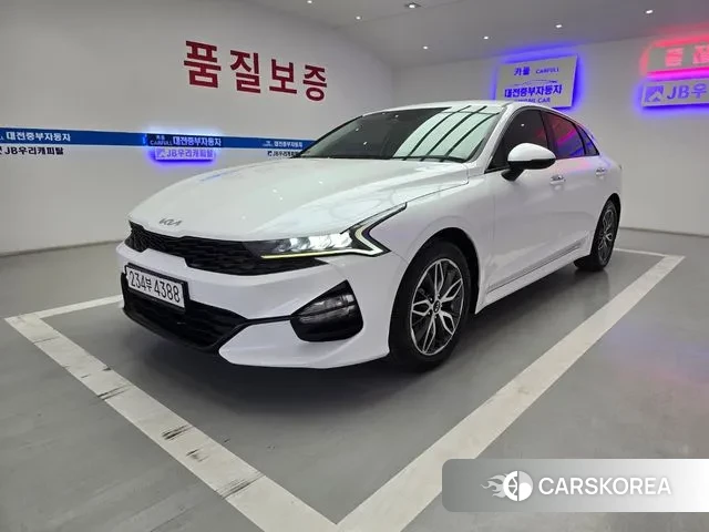 Kia K5 3rd generation 2022 Белый из Кореи