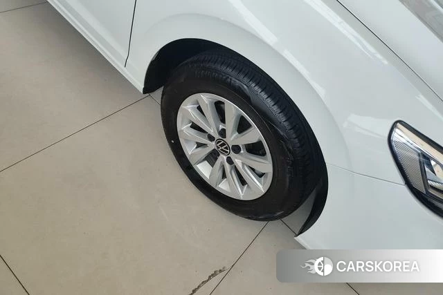 Volkswagen Bora 2023 Белый из Китая