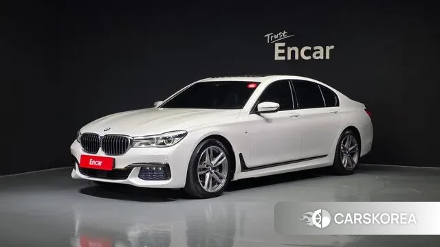 BMW 7 Series (G11) 2018 Белый из Кореи