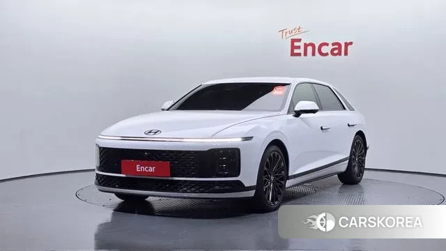 Hyundai Grandeur Hybrid (GN7) 2023 Белый из Кореи