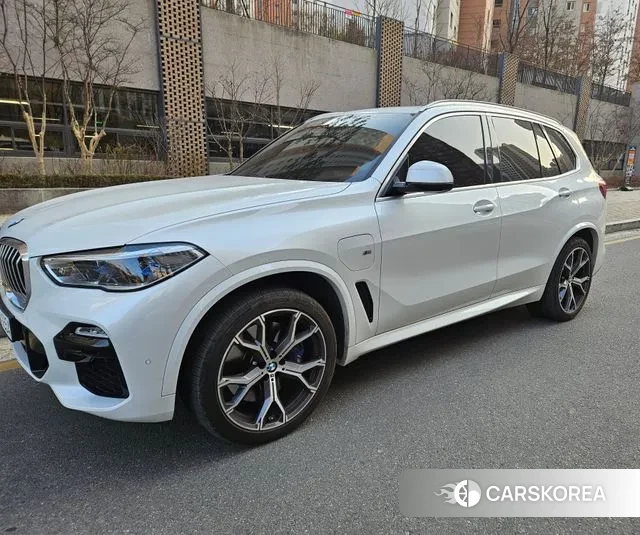 BMW X5 (G05) 2021 Белый из Кореи