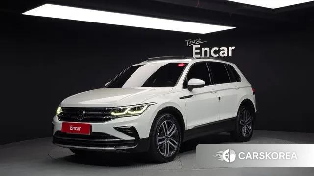 Volkswagen Tiguan second Generation 2021 Белый из Кореи