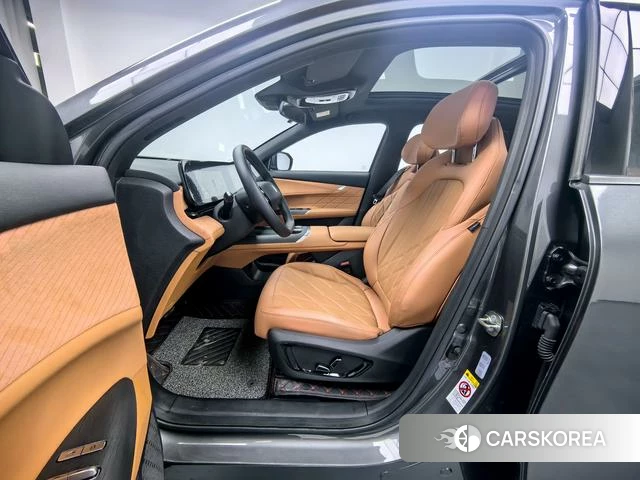 Chang'an CS75 PLUS 2024 Темно-серый из Китая