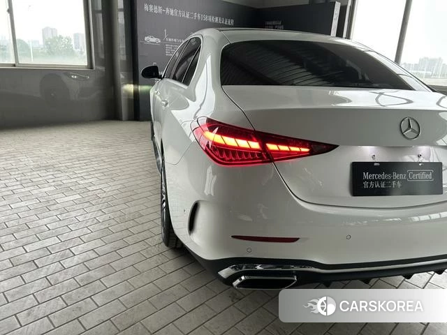 Mercedes-Benz Class C 2025 Белый из Китая