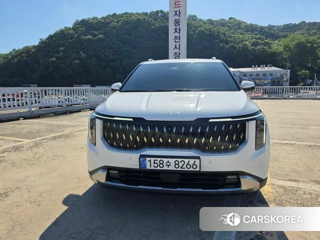 Kia The New Carnival 4th Generation 2023 Белый из Кореи