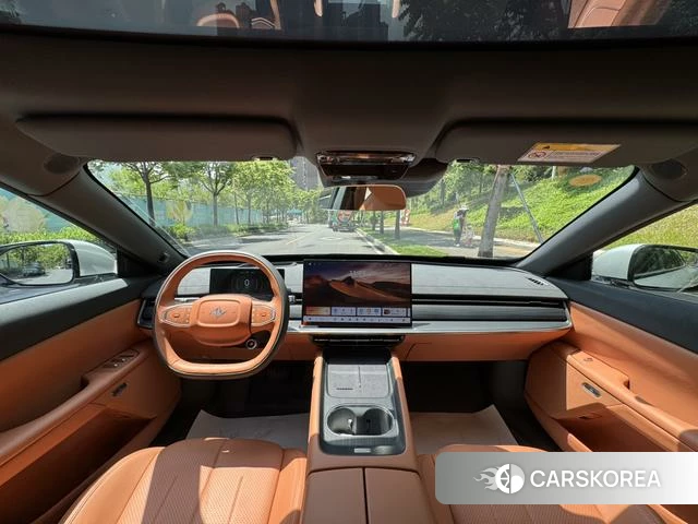 Dongfeng Yipai Yipai 007 2025 Серебристо-серый из Китая