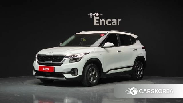 Kia Seltos 2022 Белый из Кореи