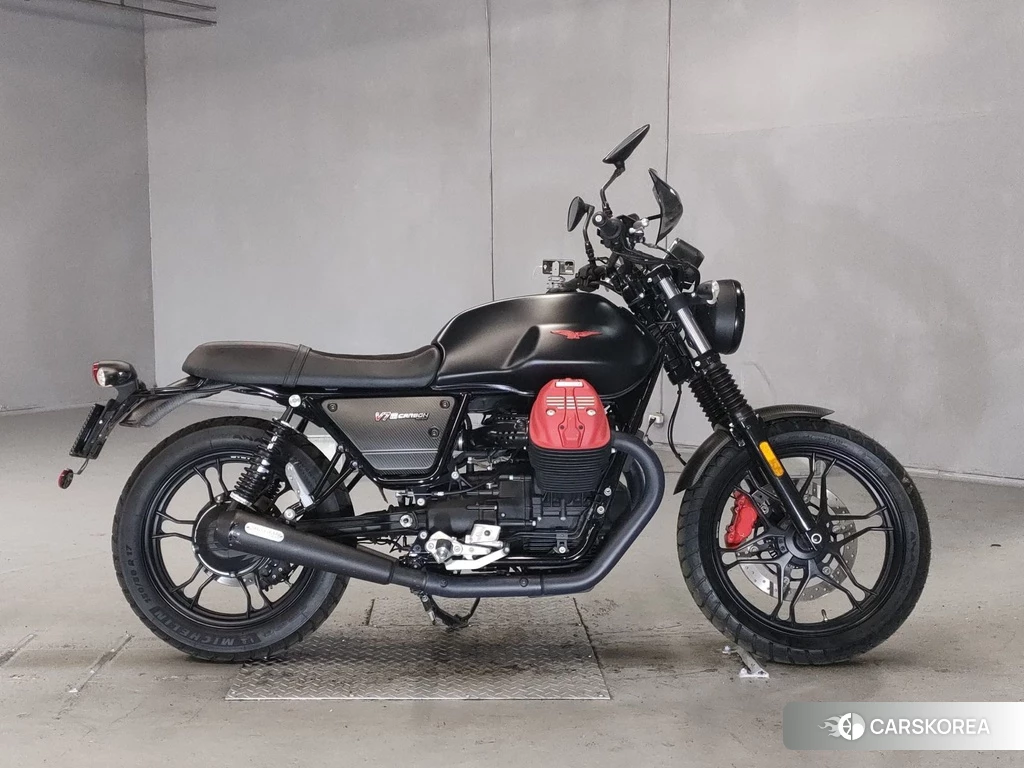 Проданный MOTO GUZZI V7 id 4165182 из Японии, фото 2