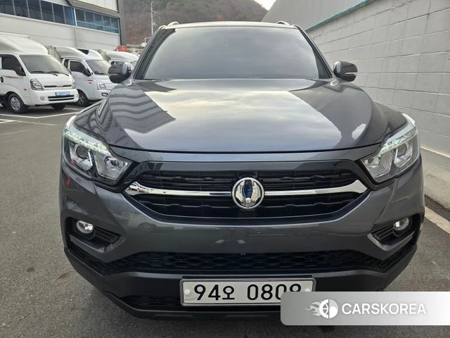 Ssangyong Rexton Sports 2018 Серый из Кореи