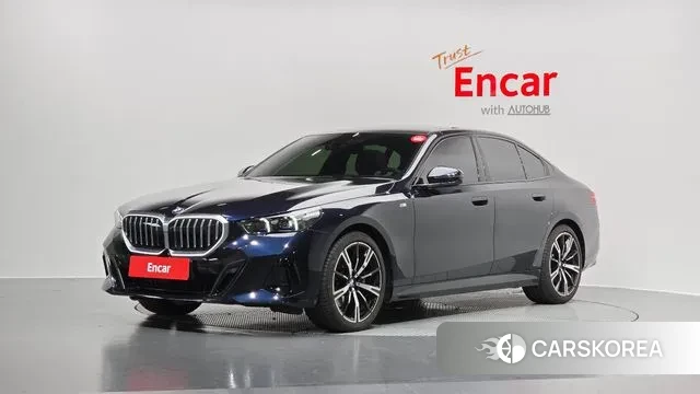 BMW 5 Series (G60) 2025 Черный из Кореи