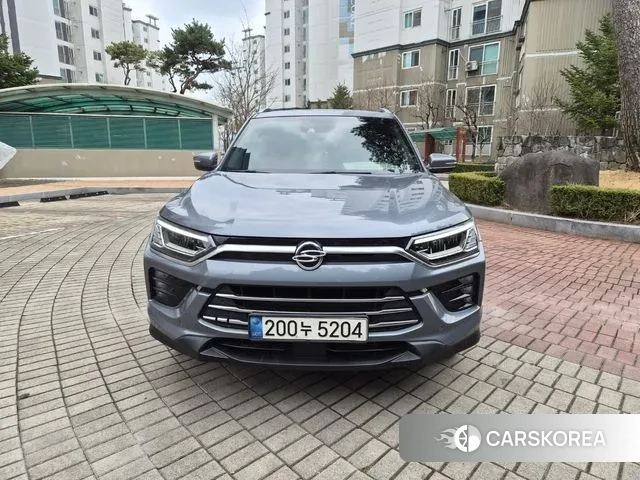 Ssangyong Beautiful Korando 2022 Серый из Кореи