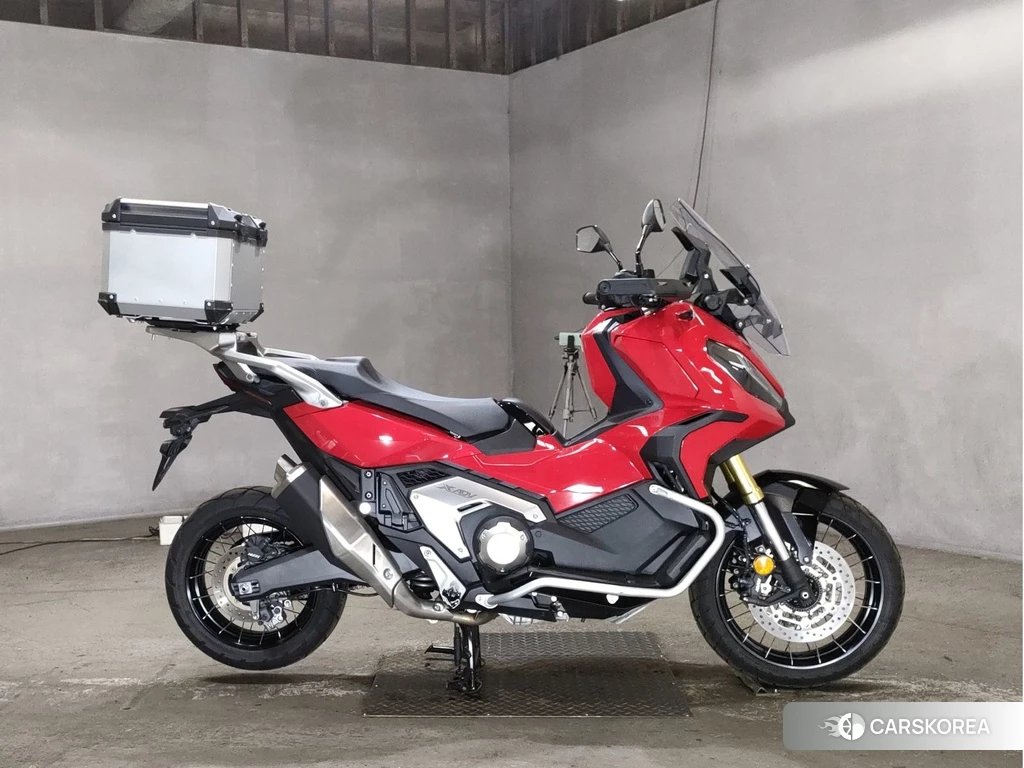 Проданный Honda X-ADV 750 2022 из Японии, фото 2